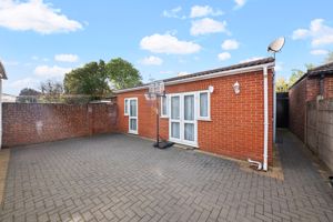 Photo 16- click for photo gallery